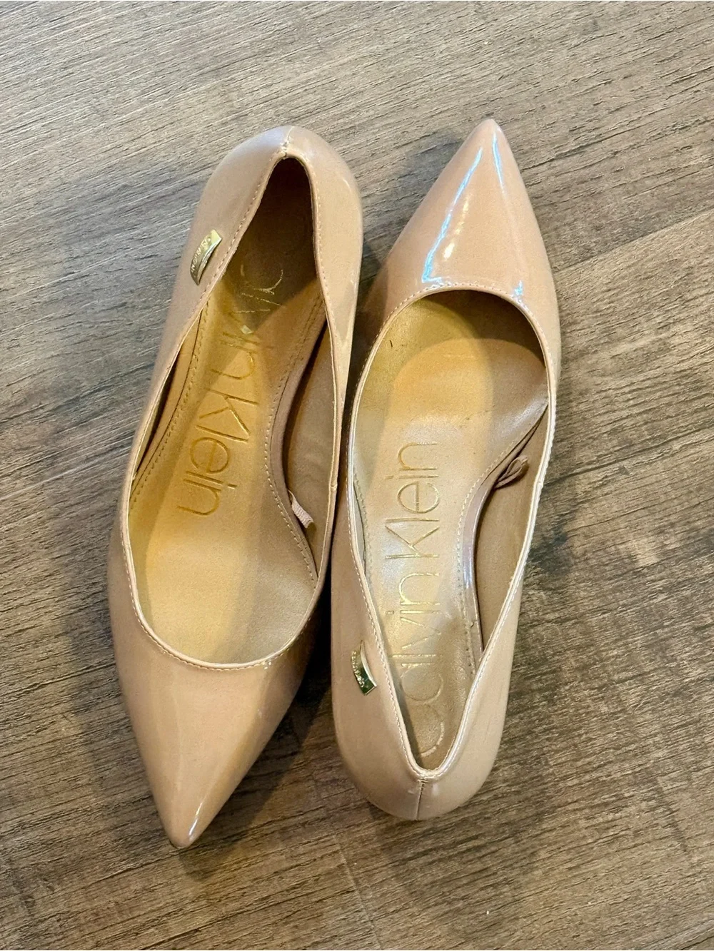 Calvin Klein Nude Patent-Finish Block Heel Pumps – Size 9